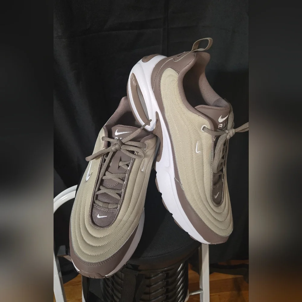 Nike Air Max Portal... Taupe and Beige Sneakers - Picture 2 of 5